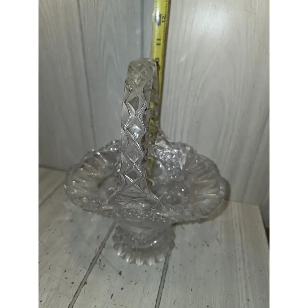 Vtg Hofbauer Byrdes Crystal Basket Etched Birds Large Handled Sawtooth Edge